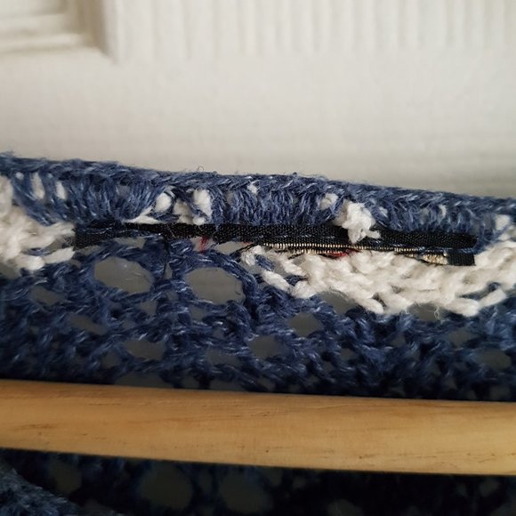 Crochet Blue & White Zig Zag Pattern Sweater - Picture 2 of 8